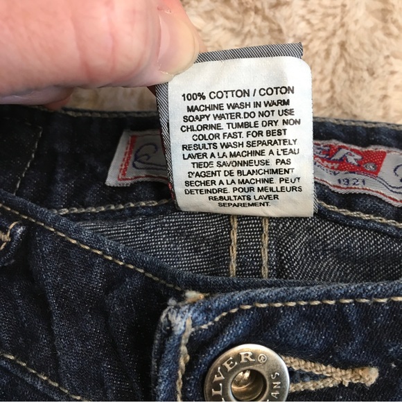 Silver Jeans Vintage High Rise Flare Jeans Size 30 - Picture 9 of 14